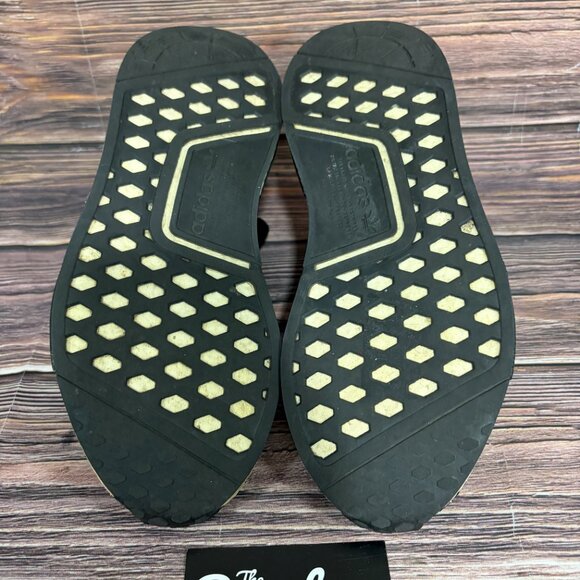Adidas NMD R1 Black Gold Metallic Women's Athletic Training Shoes Size 8 - Picture 6 of 8